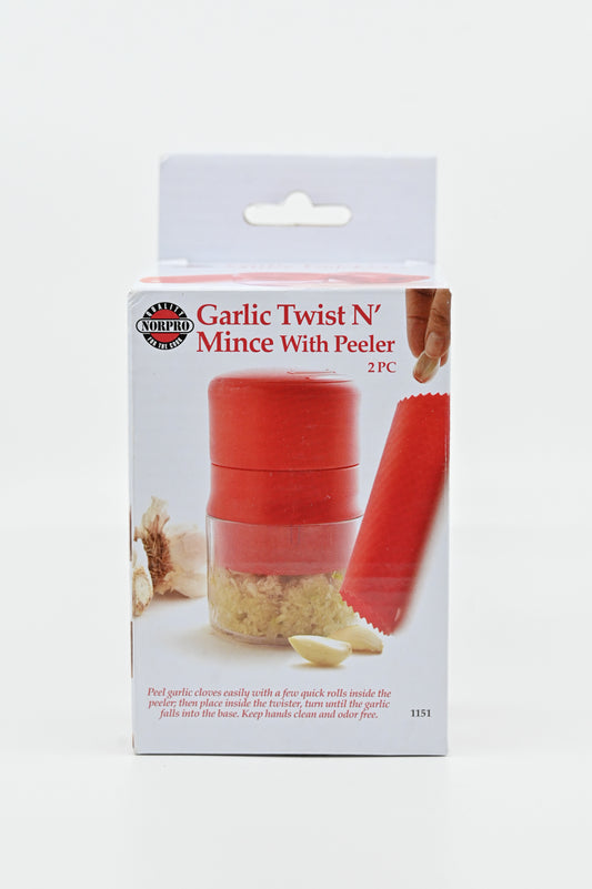 Press Mincer Peeler Garlic Twist N Mince with Peeler Norpro $13.98