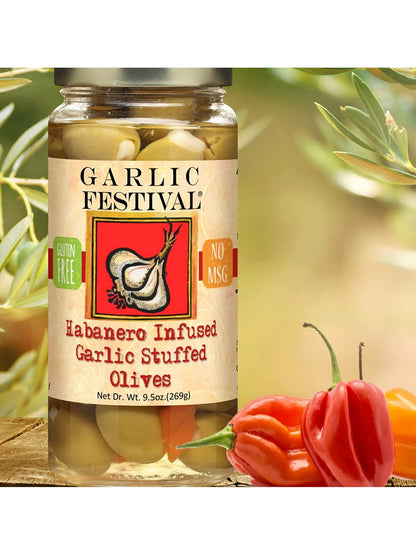 Aceitunas rellenas de ajo con infusión de habanero, 9.5 oz, $11.98 